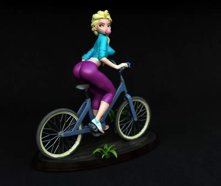 Elsa on bike , Free 3d Model STL.