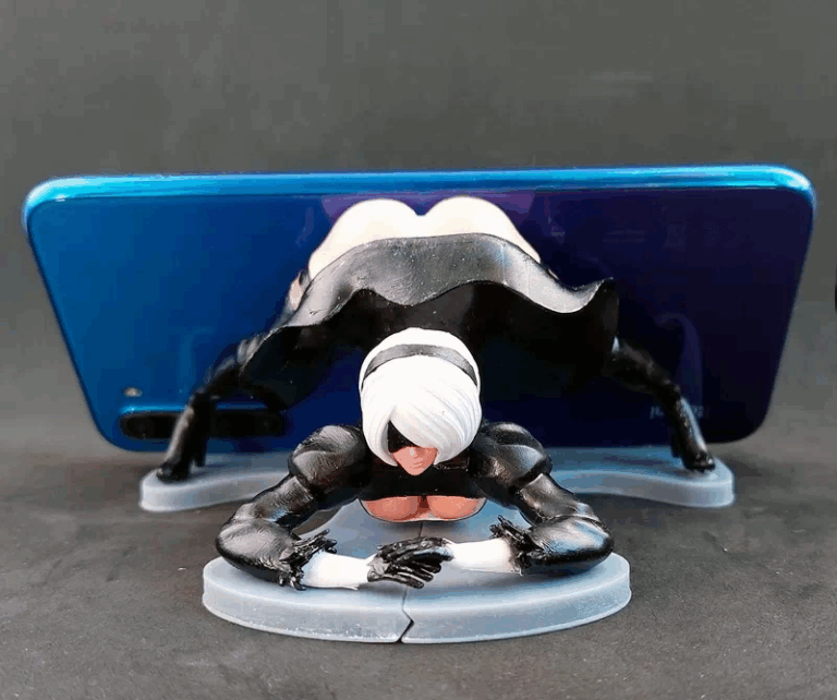 Nier_Automata_2b_phone_holder_stand-transformed