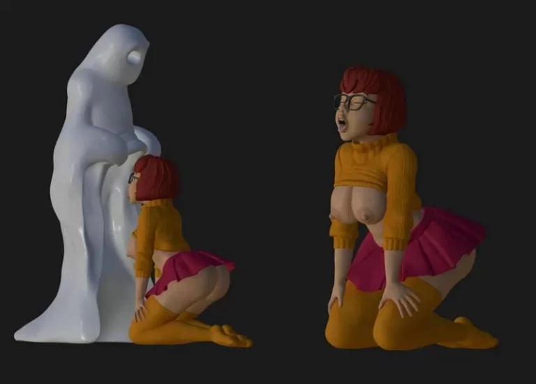 Velma-exposing-the-ghost